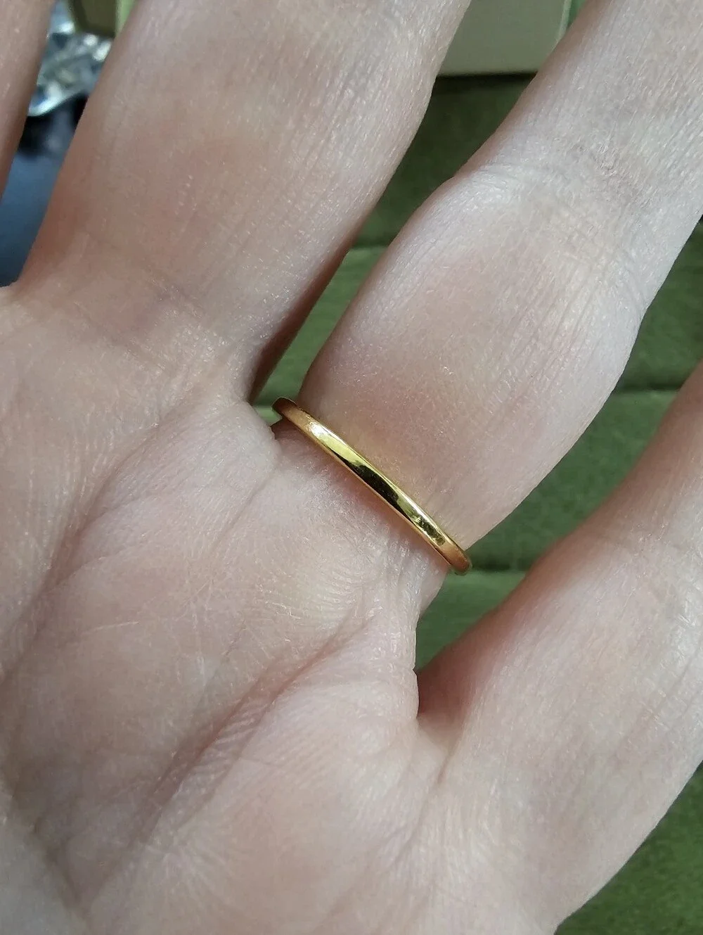 Vintage Avon Ring Size 5